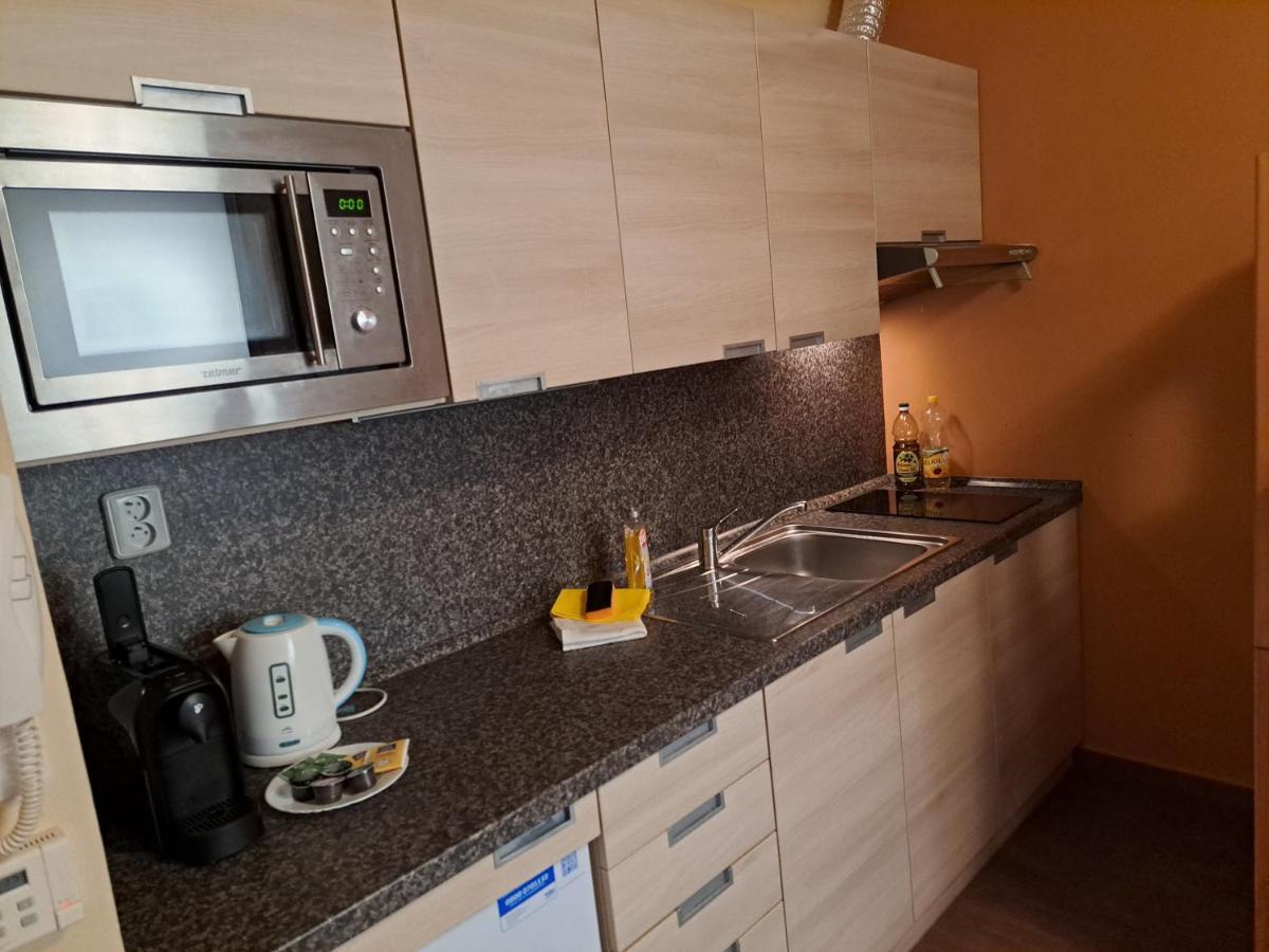 Resident Harrachov Family Apartment Luaran gambar